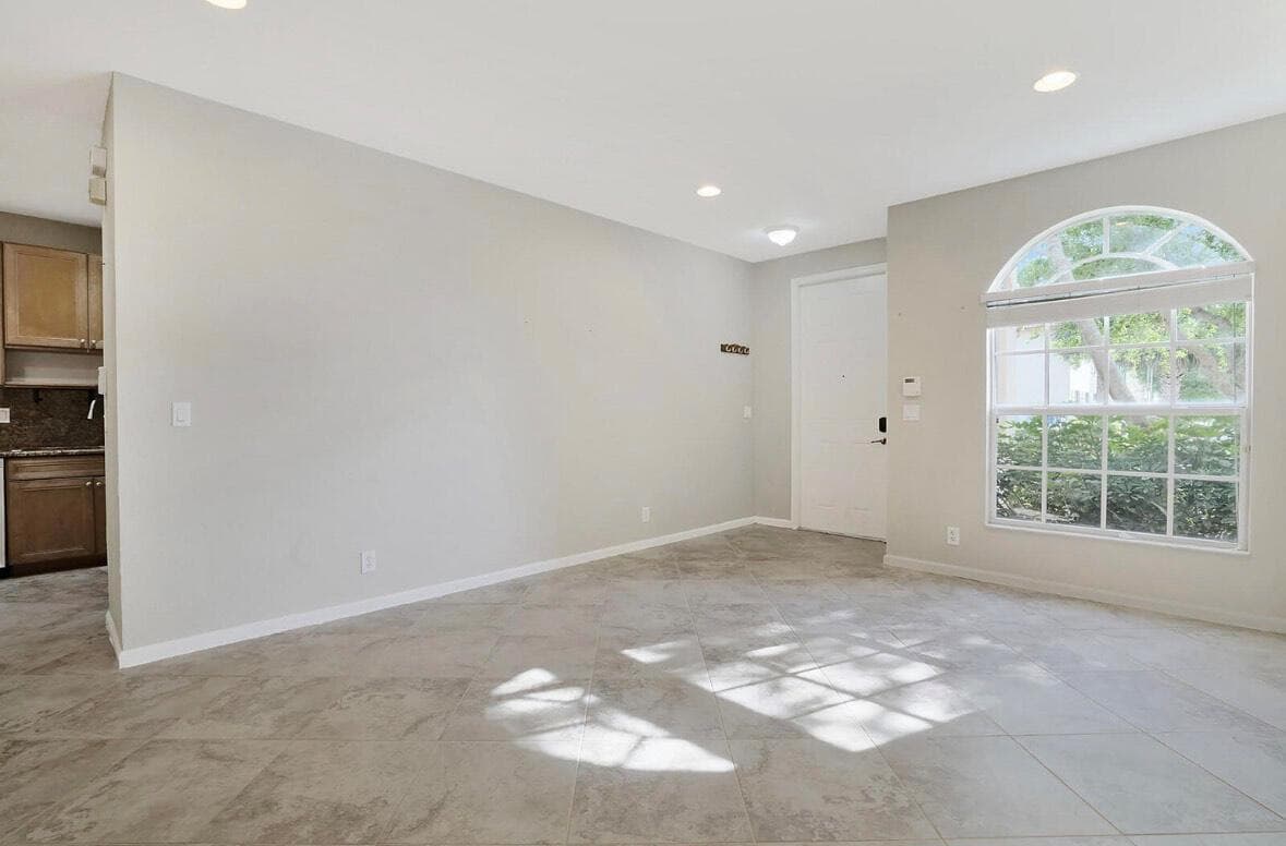 16097 Poppyseed Circle # 1905, Delray Beach FL 33484 photo 4
