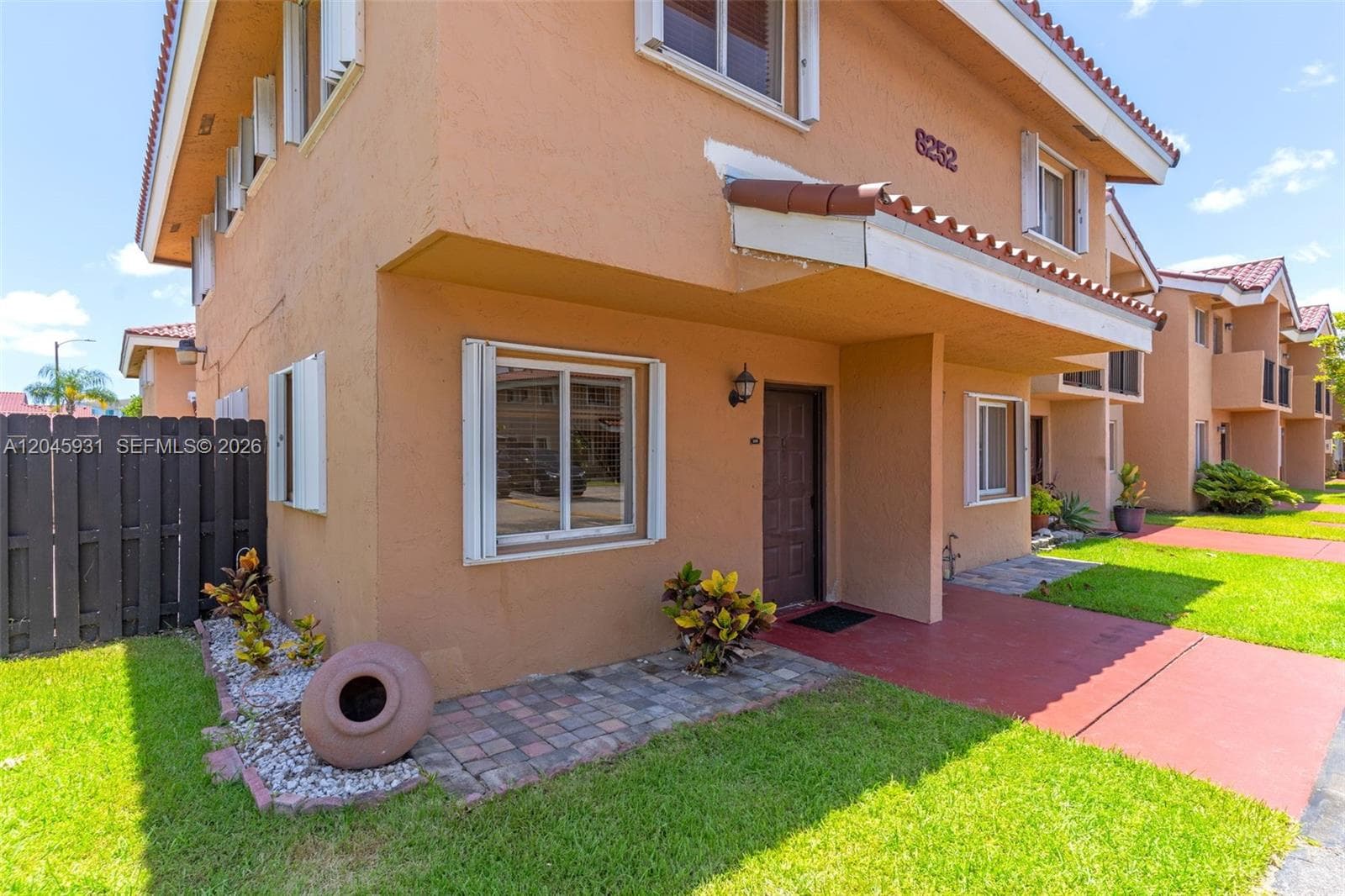 8252 NW 6th Ter # 235, Miami FL 33126