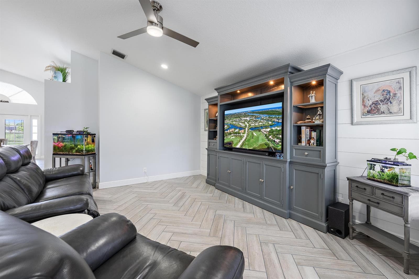 1875 Oak Berry Circle, Wellington FL 33414 photo 3