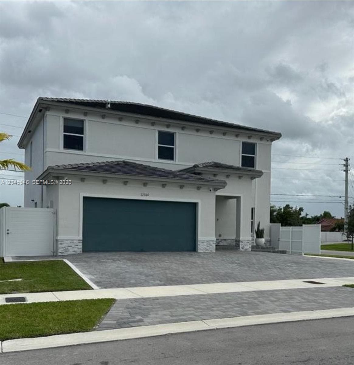 12760 SW 215th Ter, Miami FL 33177 photo 2