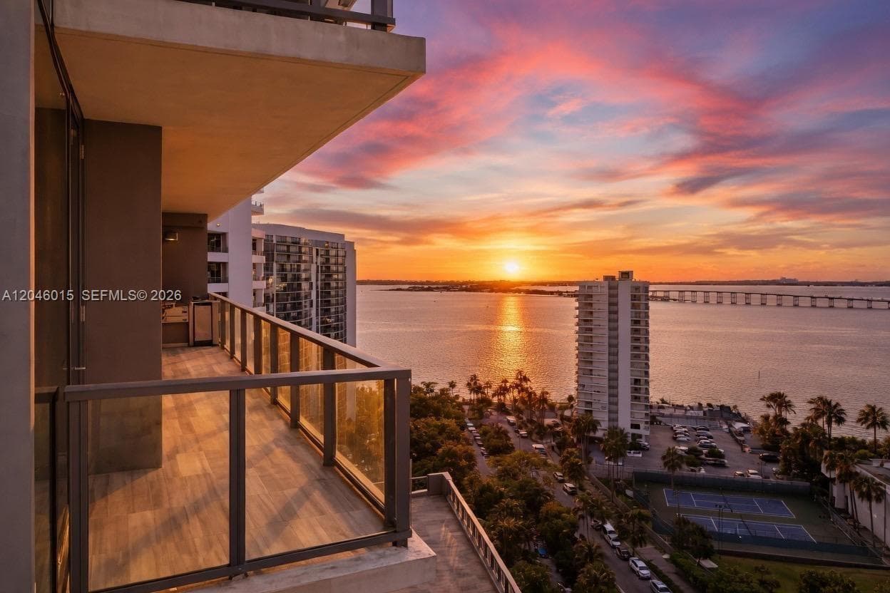 1451 Brickell Ave # 1404, Miami FL 33131 photo 2