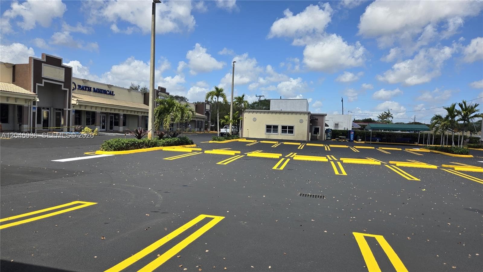 17560 NW 27 AV # 124, Miami Gardens FL 33056 photo 2