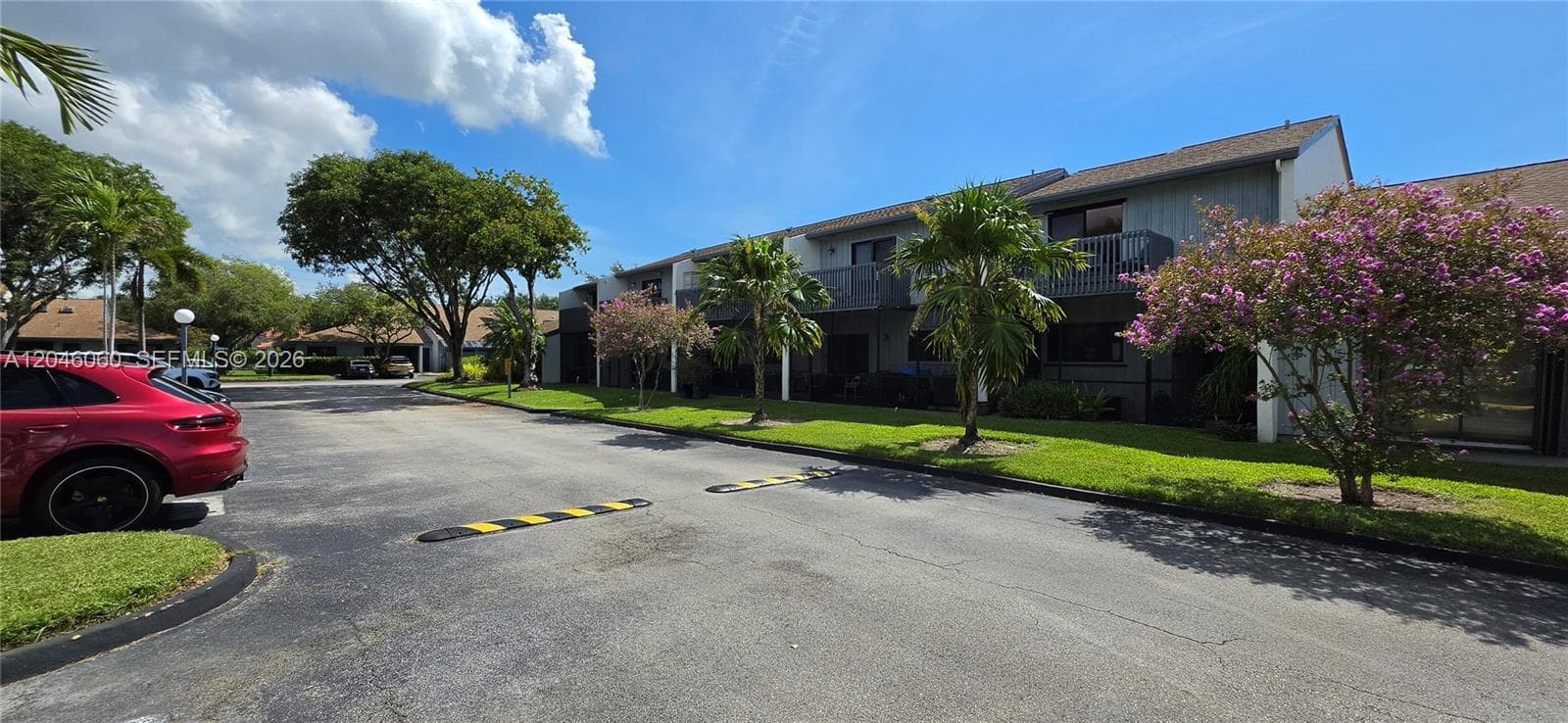 1652 N 14th Ter # 1652, Hollywood FL 33020 photo 3