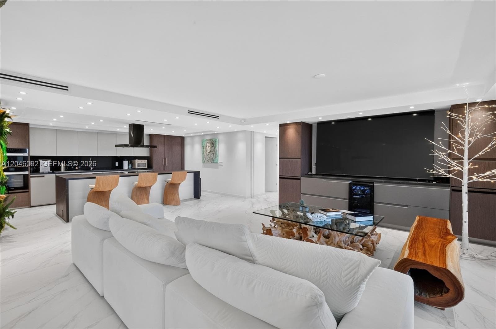 2301 Collins Ave # 443, Miami Beach FL 33139 photo 4