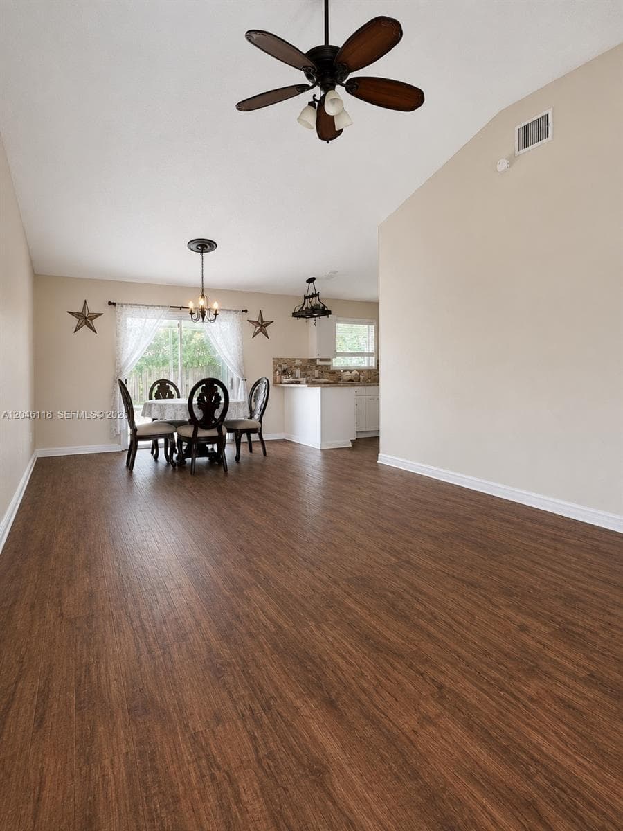 5411 NW Consumer Ave, Port St. Lucie FL 34983 photo 4