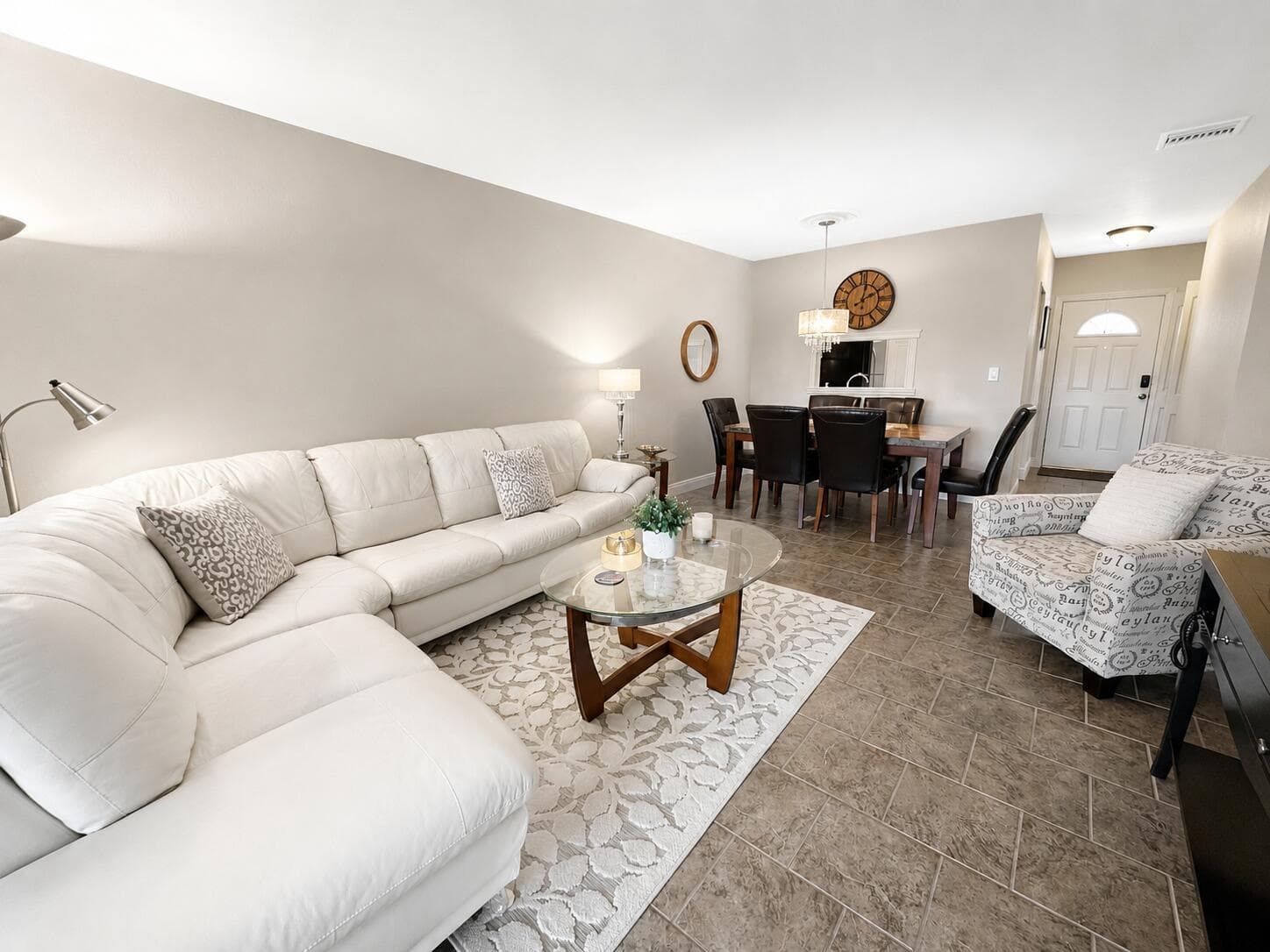 5131 W Oakland Park Boulevard # 202, Lauderdale Lakes FL 33313