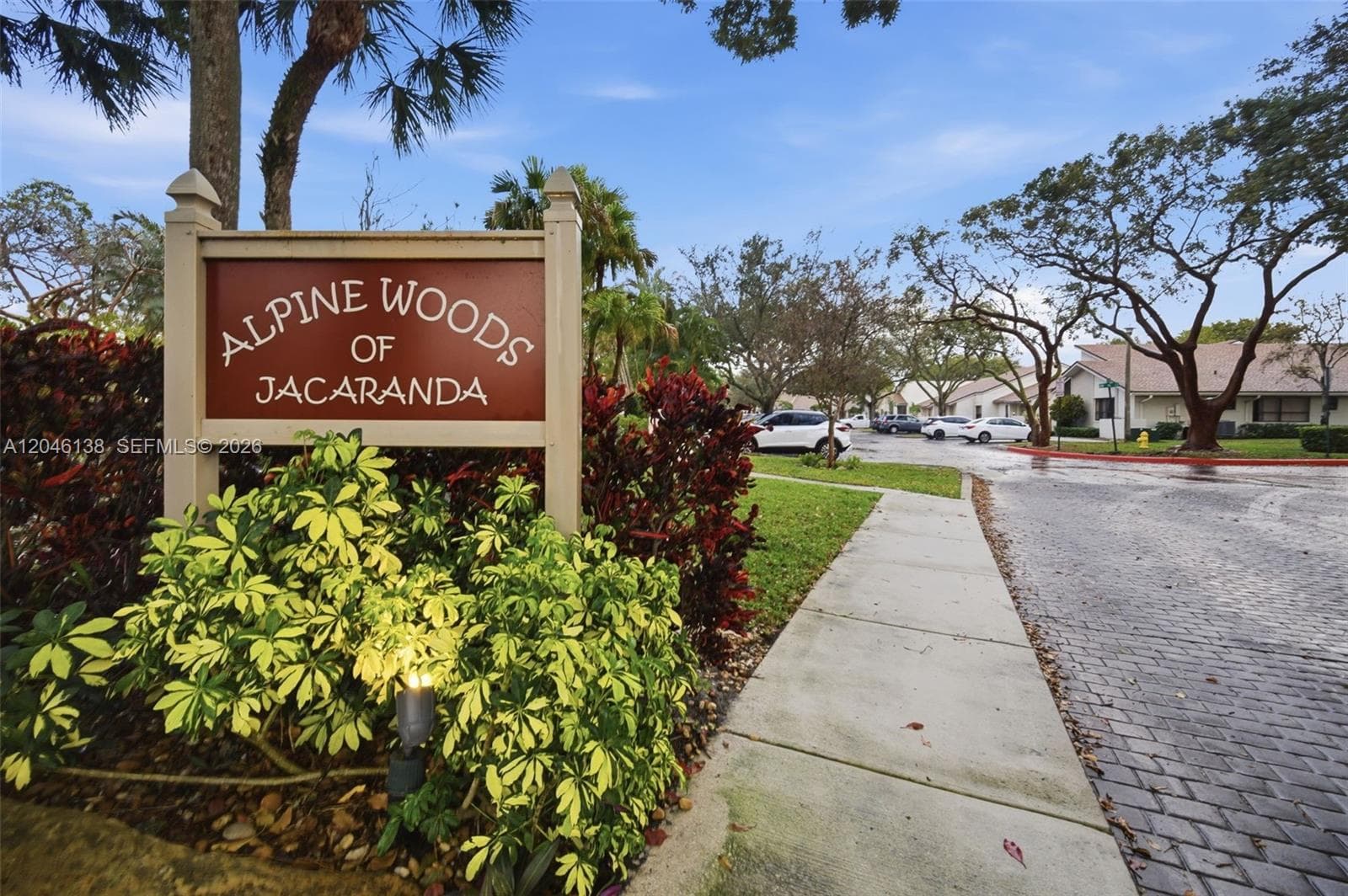7924 NW 10th St, Plantation FL 33322 photo 5