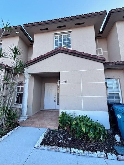 13726 SW 171st Ln, Miami, FL 33177 photo 2