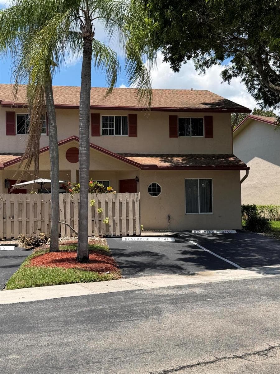 9741 NW 37th Street, Sunrise FL 33351