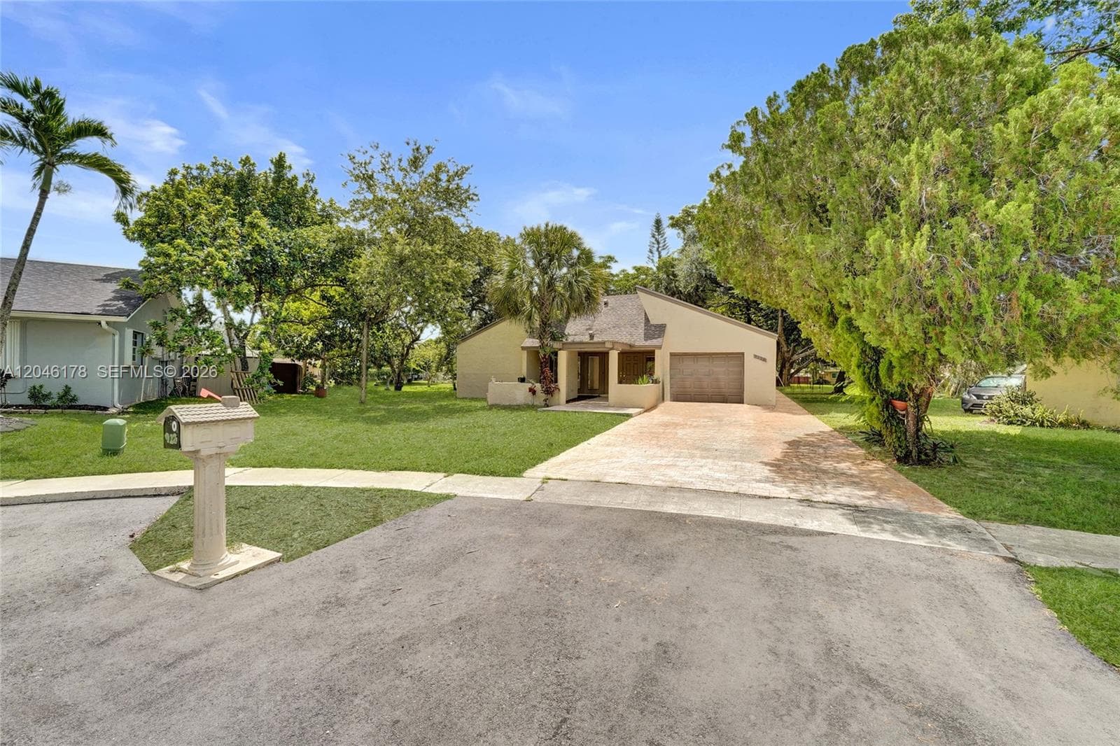 9120 SW 49th St, Cooper City FL 33328 photo 2