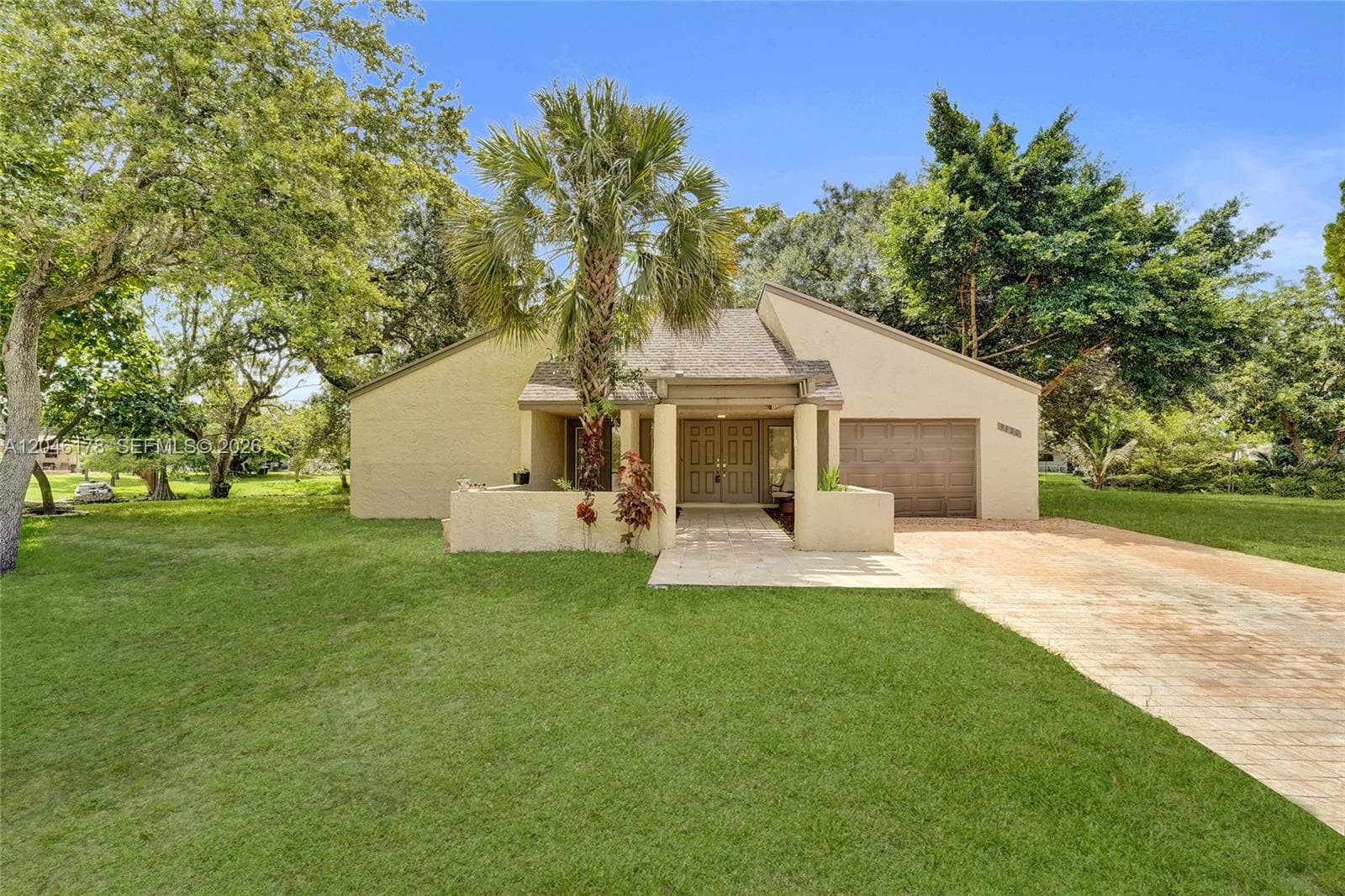 9120 SW 49th St, Cooper City FL 33328