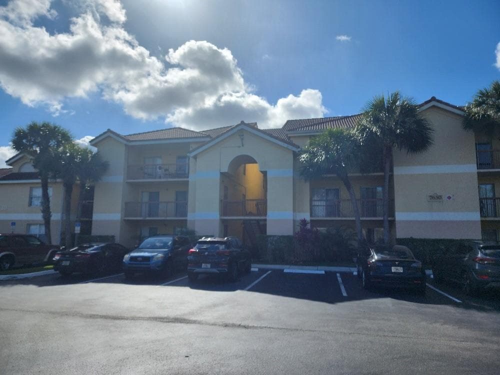 7630 Westwood Drive # 328, Tamarac FL 33321 photo 3