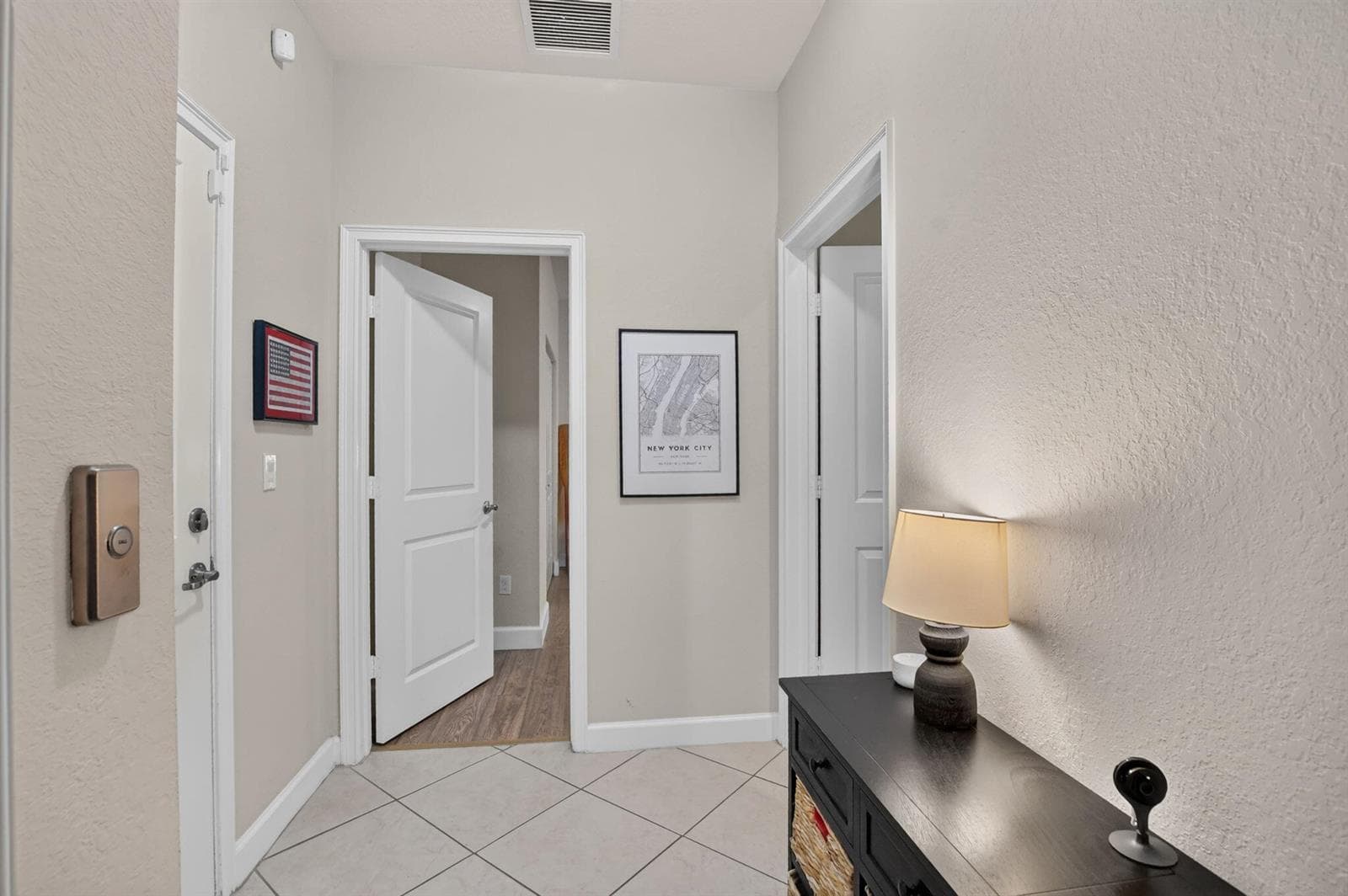 27 NW Hawthorne Place, Boca Raton FL 33432 photo 5