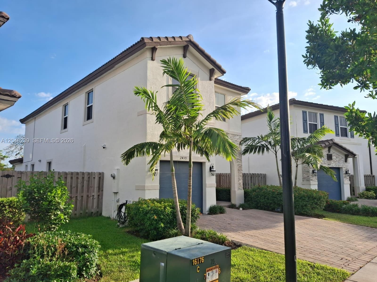 2439 NW 131st Cir, Miami FL 33167 photo 3