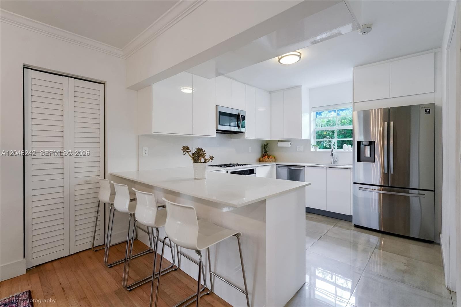1556 Catalonia Ave, Coral Gables FL 33134 photo 5