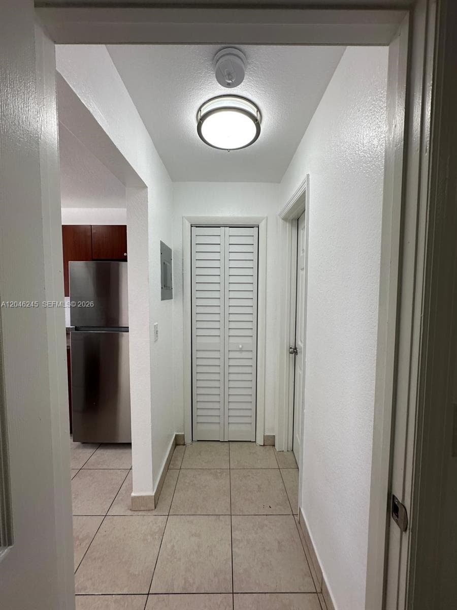 16120 NE 19th Pl # 3, North Miami Beach FL 33162 photo 4