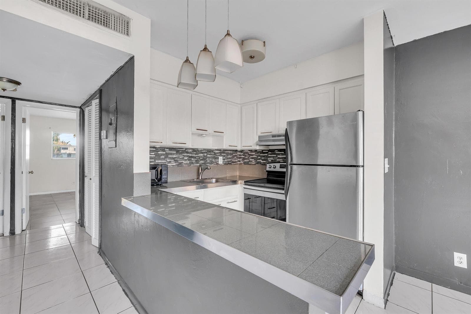 4050 NE 12th Terrace # 38, Oakland Park FL 33334 photo 3