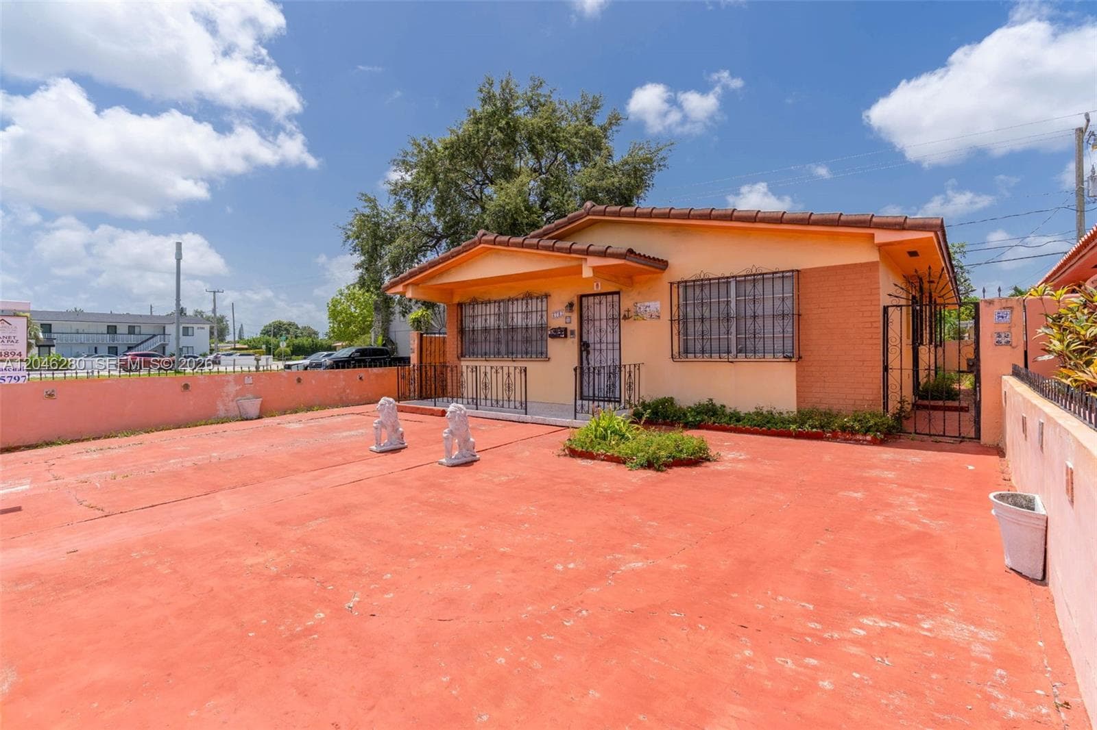6702 SW 25th Ter, Miami FL 33155 photo 3