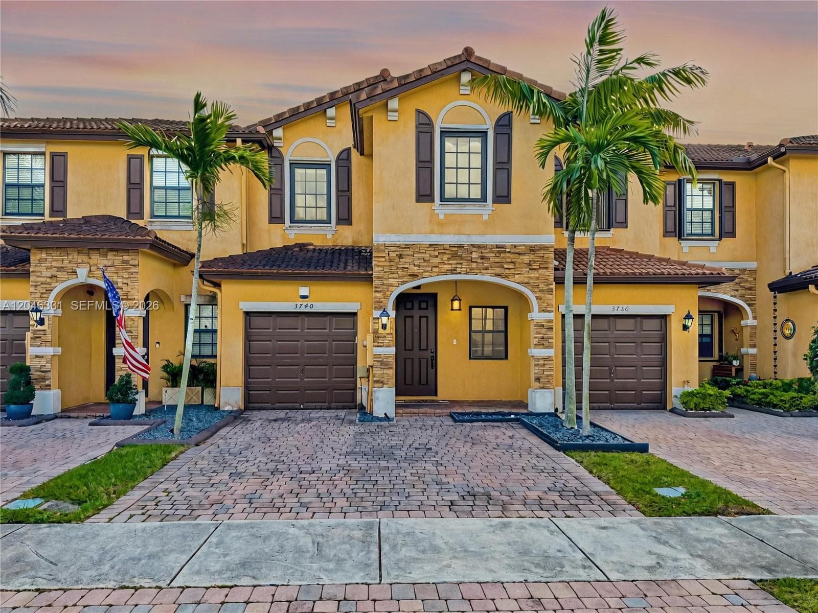3740 NE 3rd Ct, Homestead, FL 33033 photo 2