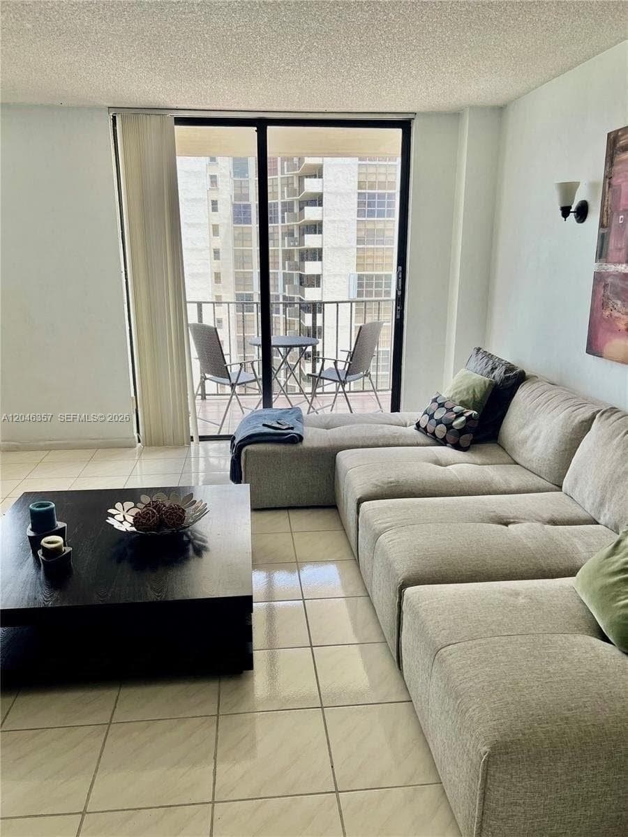 18151 NE 31st Ct # 1704, Aventura FL 33160 photo 3