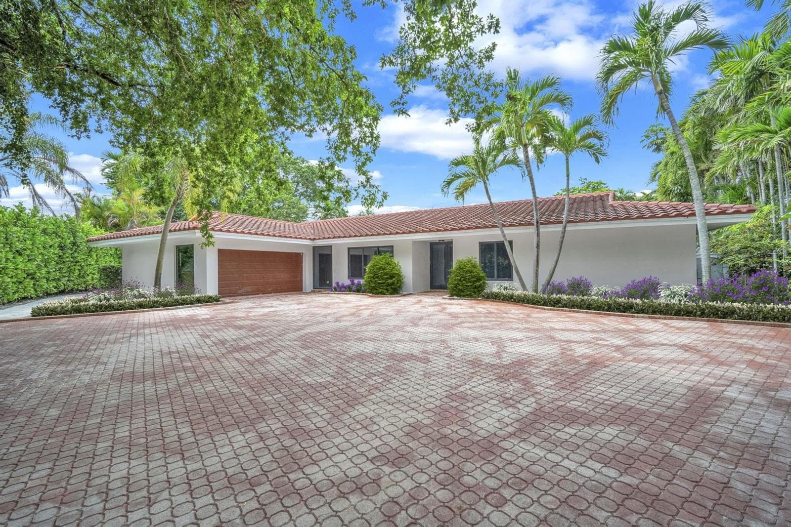 2800 Palmer Drive, Hollywood FL 33021 photo 2