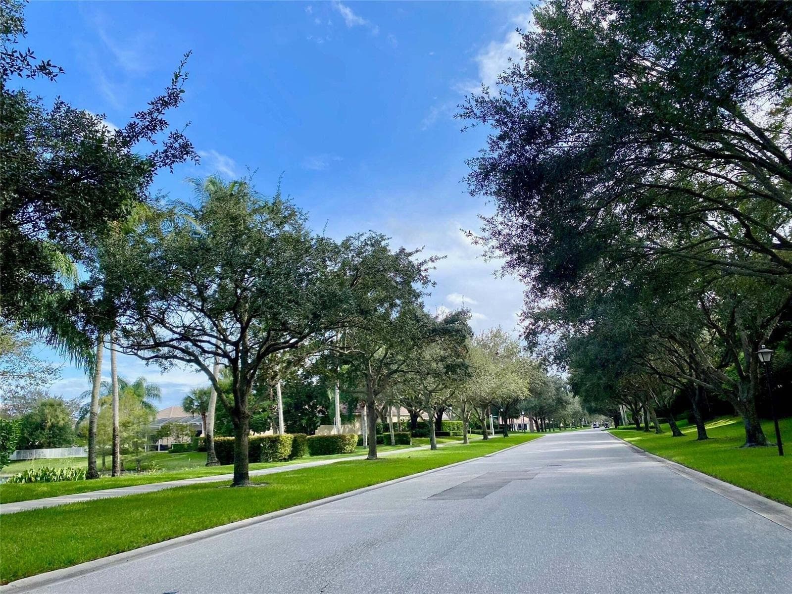 8270 Eleuthera Lane, Wellington FL 33414 photo 2
