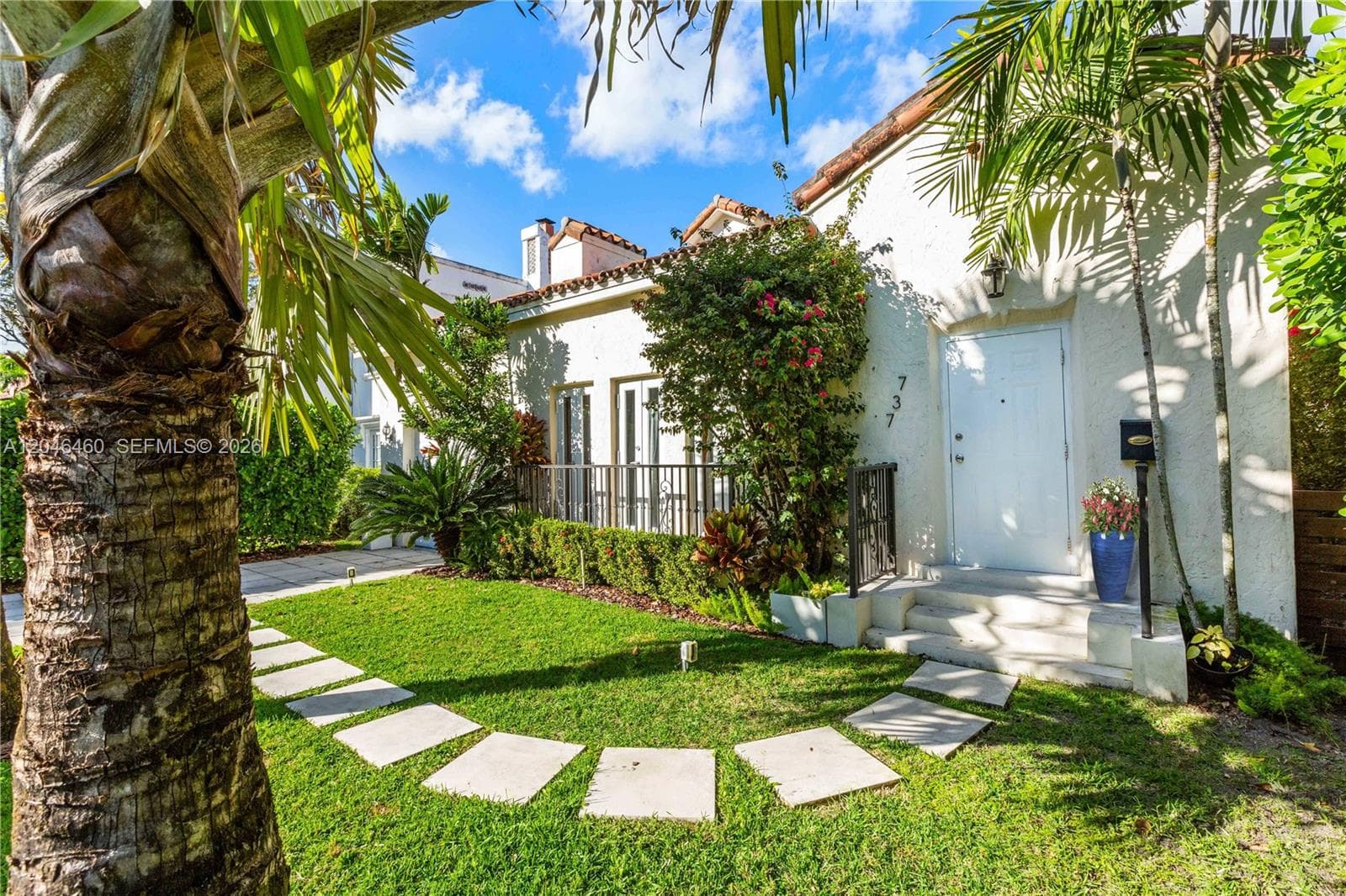 737 Alhambra Cir, Coral Gables FL 33134 photo 3