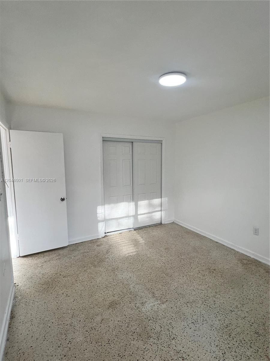 1946 NE 167th St # 1, North Miami Beach FL 33162 photo 2