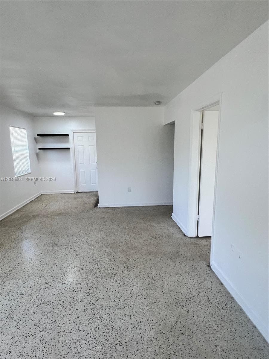 1946 NE 167th St # 1, North Miami Beach FL 33162 photo 5