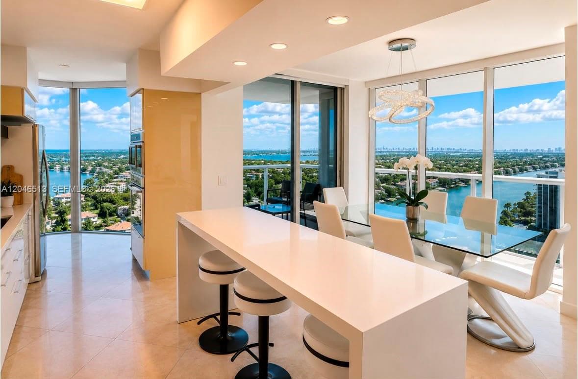 4775 Collins Ave # 2407, Miami Beach FL 33140