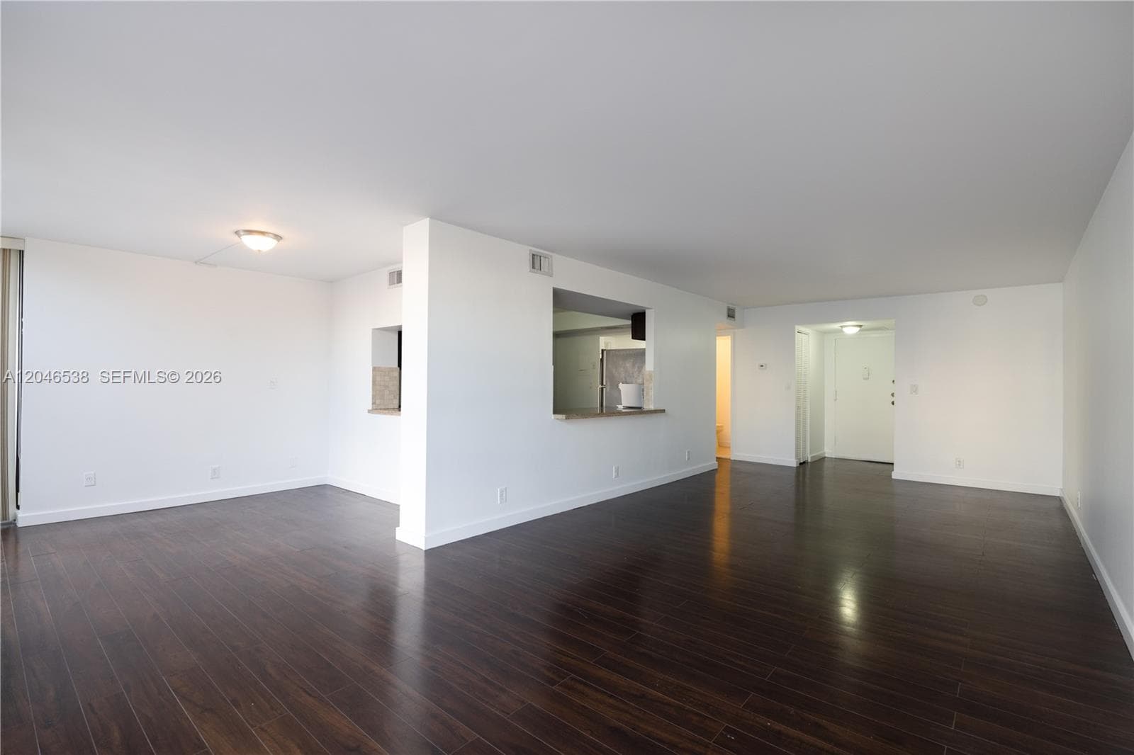 1000 Parkview Dr # 302, Hallandale Beach FL 33009 photo 2