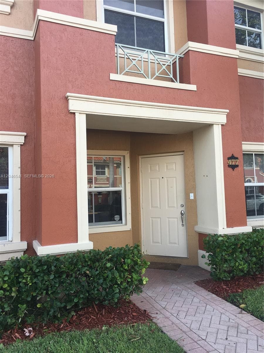 11528 NW 60th Ter # 477, Doral FL 33178 photo 3