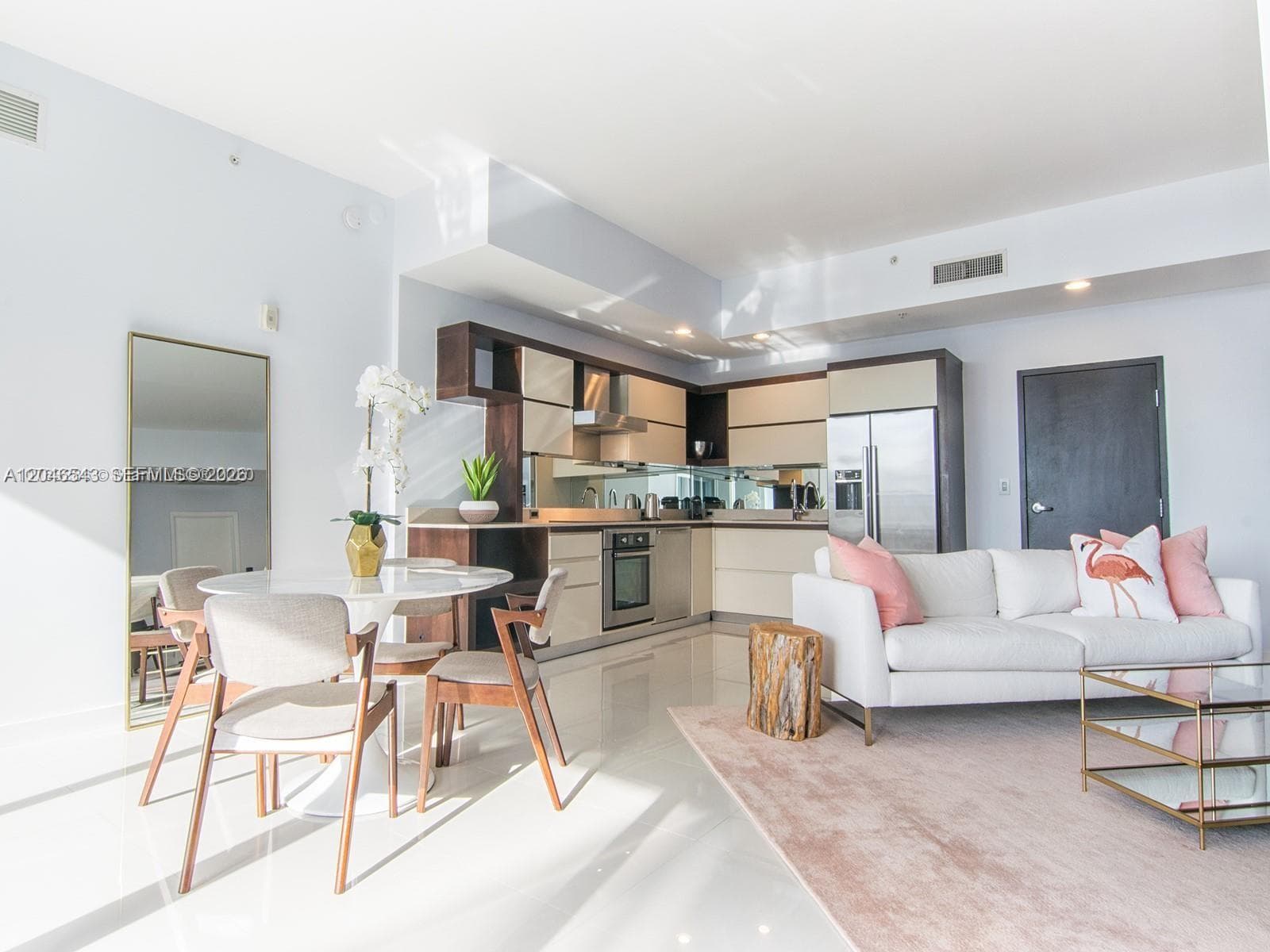 2100 Park Ave # 406, Miami Beach FL 33139 photo 2