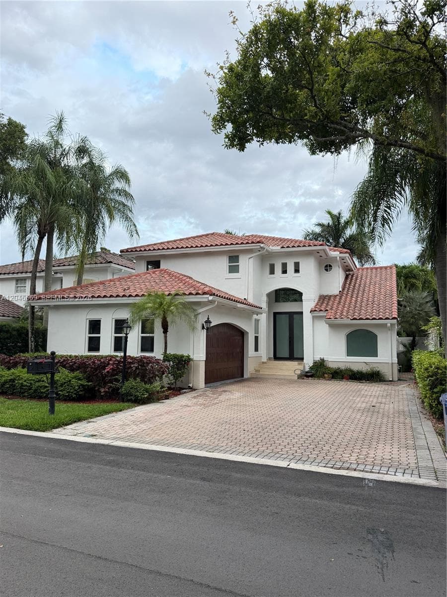 4499 NW 93rd Doral Ct, Doral FL 33178