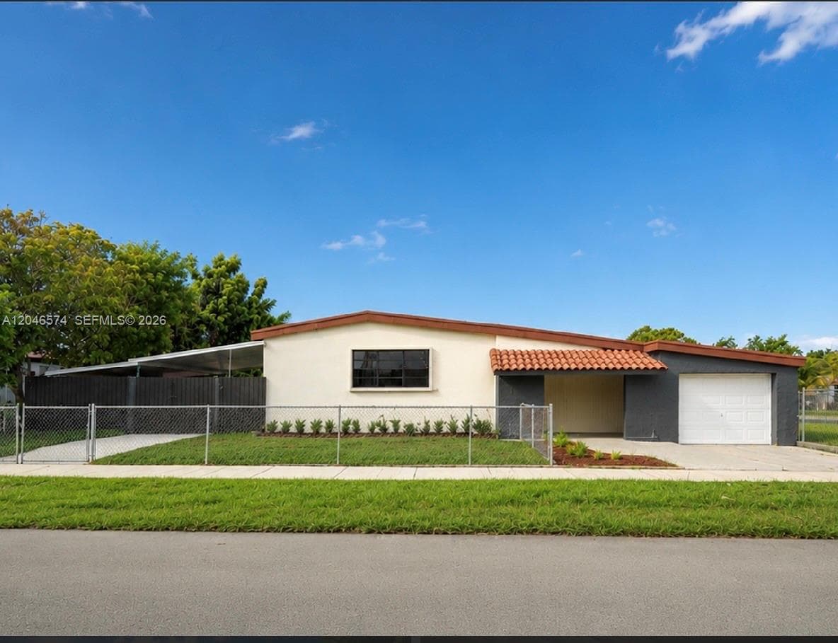 620 NW 182nd Ter, Miami Gardens FL 33169
