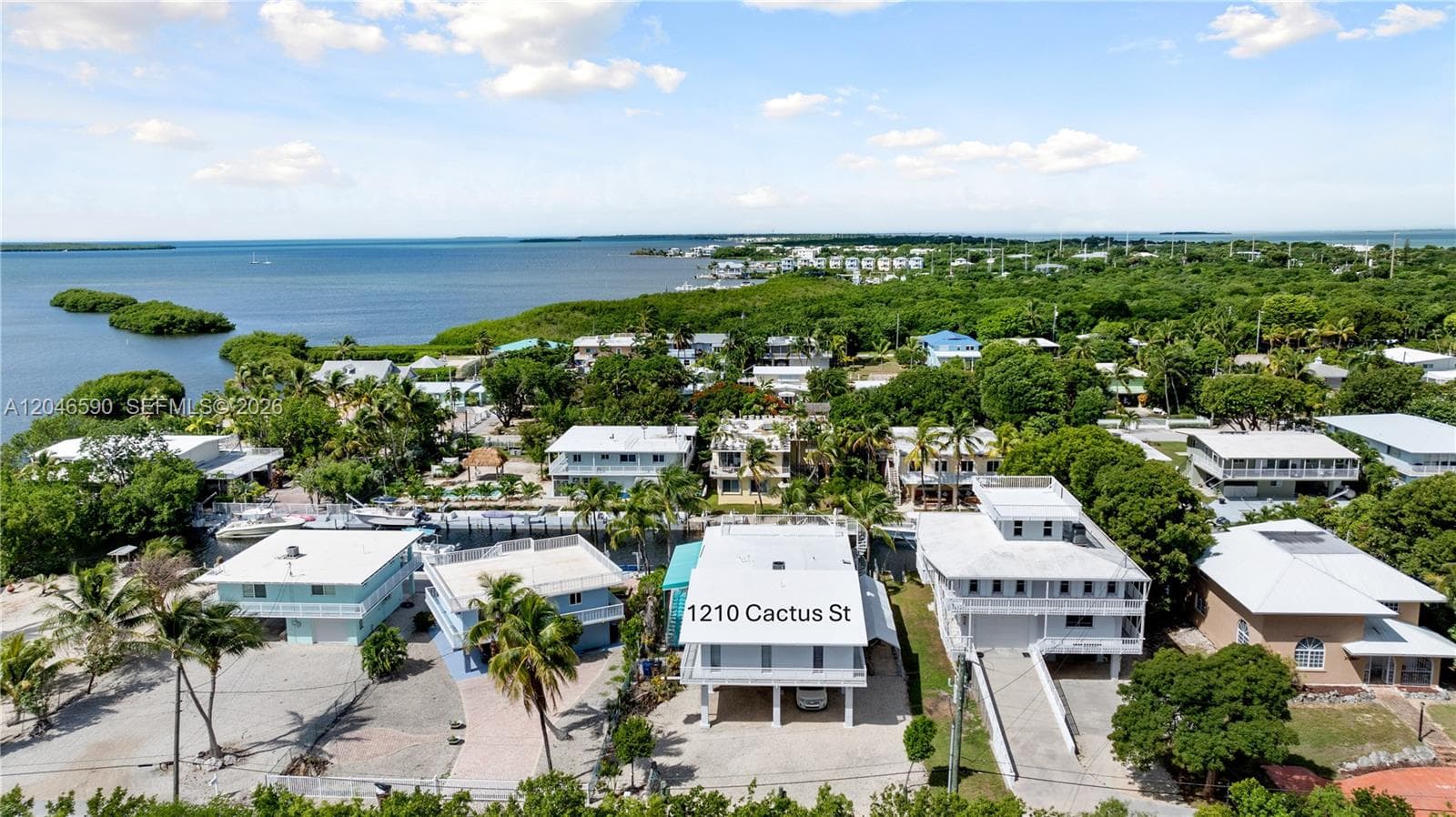 1210 Cactus St, Key Largo FL 33037 photo 2