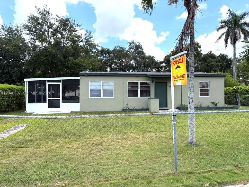 15451 SW 289th Ter, Homestead FL 33033 photo 4