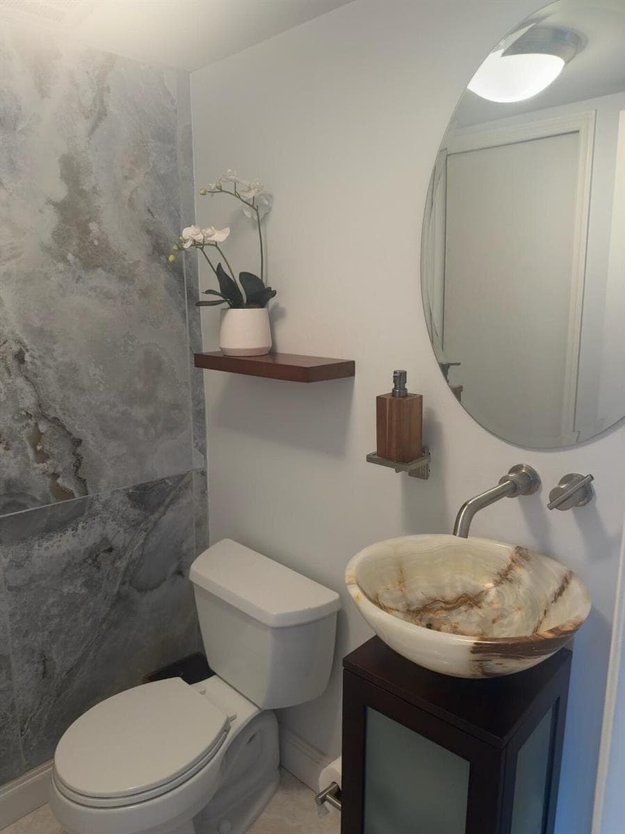 113 NE 20th Court # 4g, Wilton Manors FL 33305 photo 4