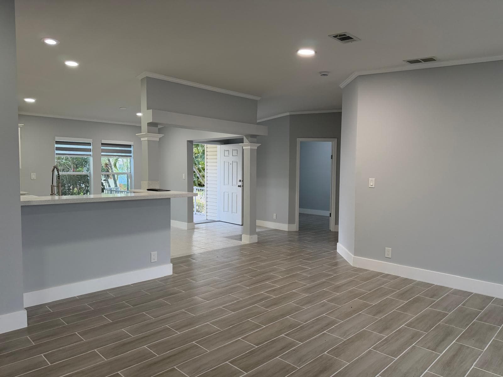 4165 3rd Court, Atlantis FL 33462 photo 2