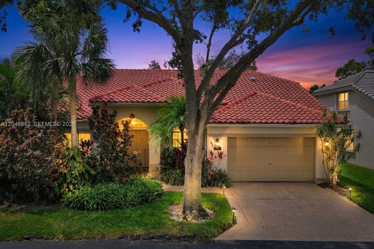 3450 Dunes Vista Dr, Pompano Beach FL 33069