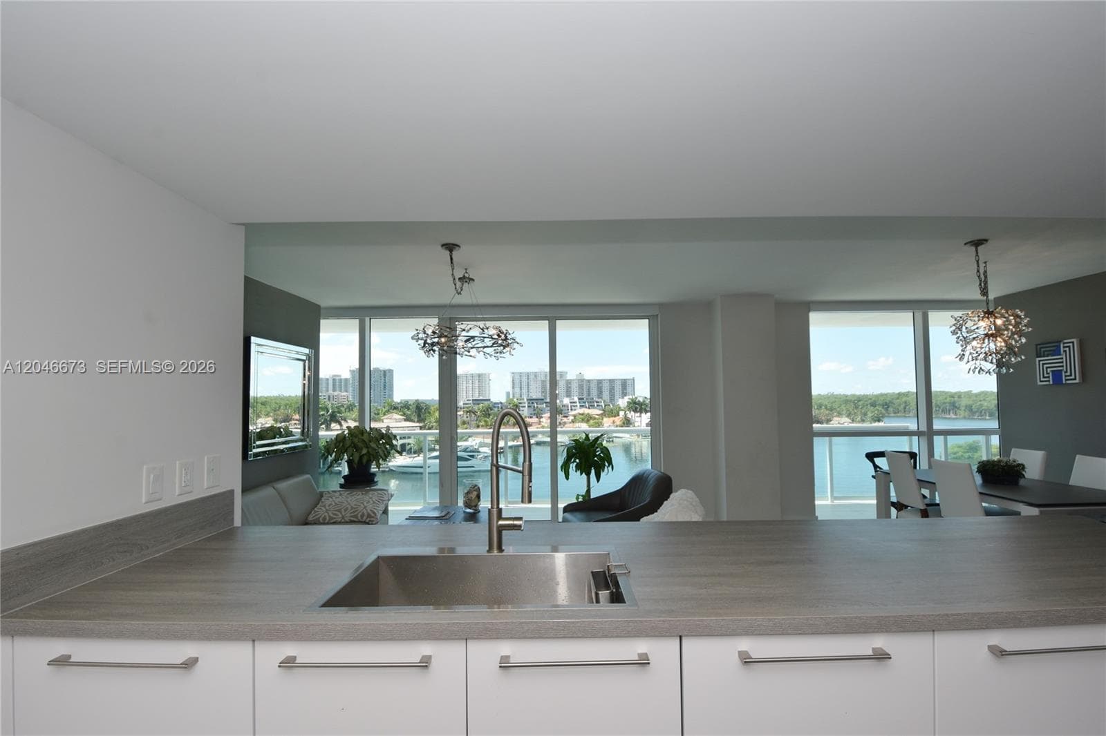 400 Sunny Isles Blvd # 521, Sunny Isles Beach FL 33160 photo 2