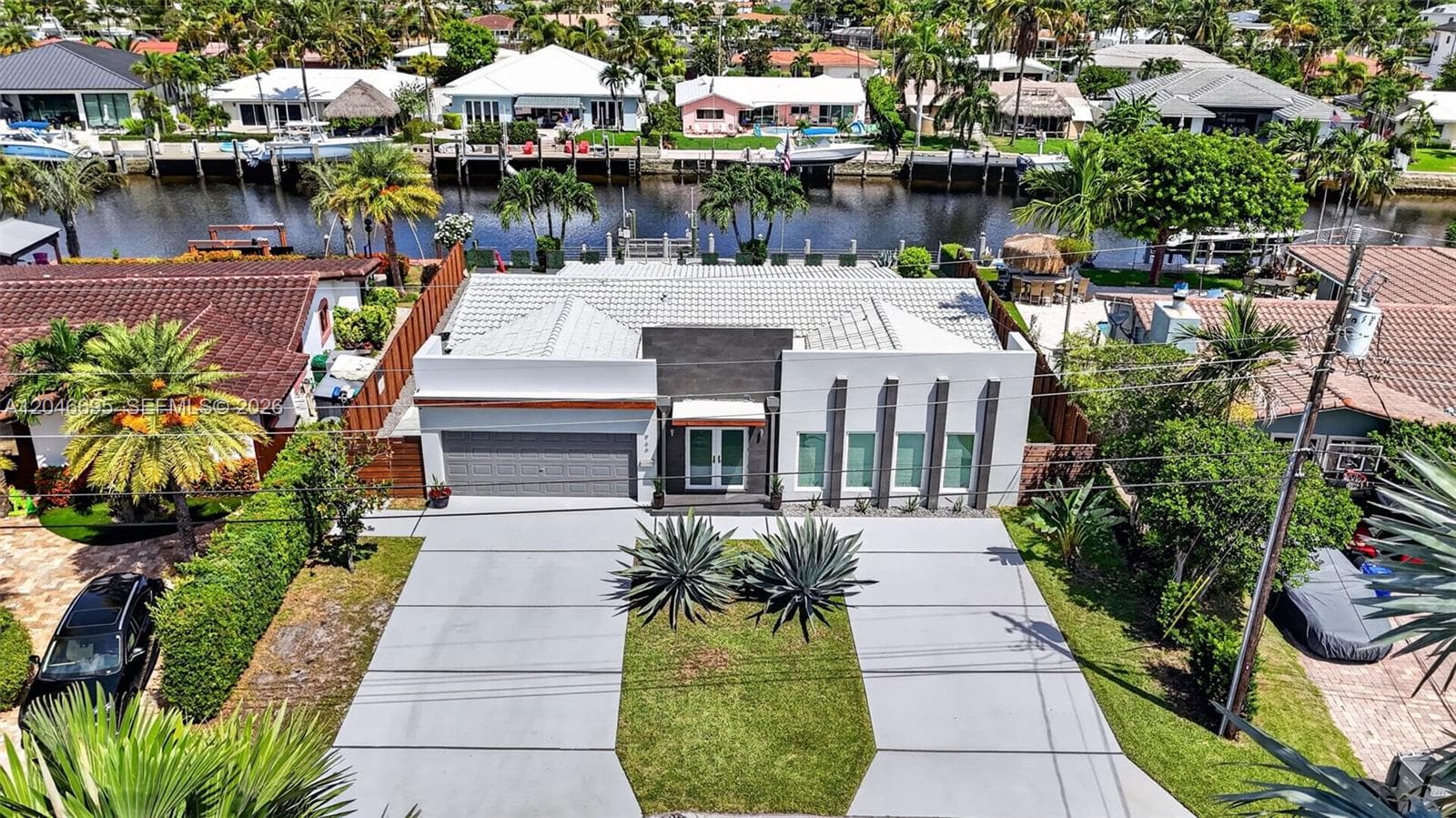 966 SE 9th Ave, Pompano Beach FL 33060