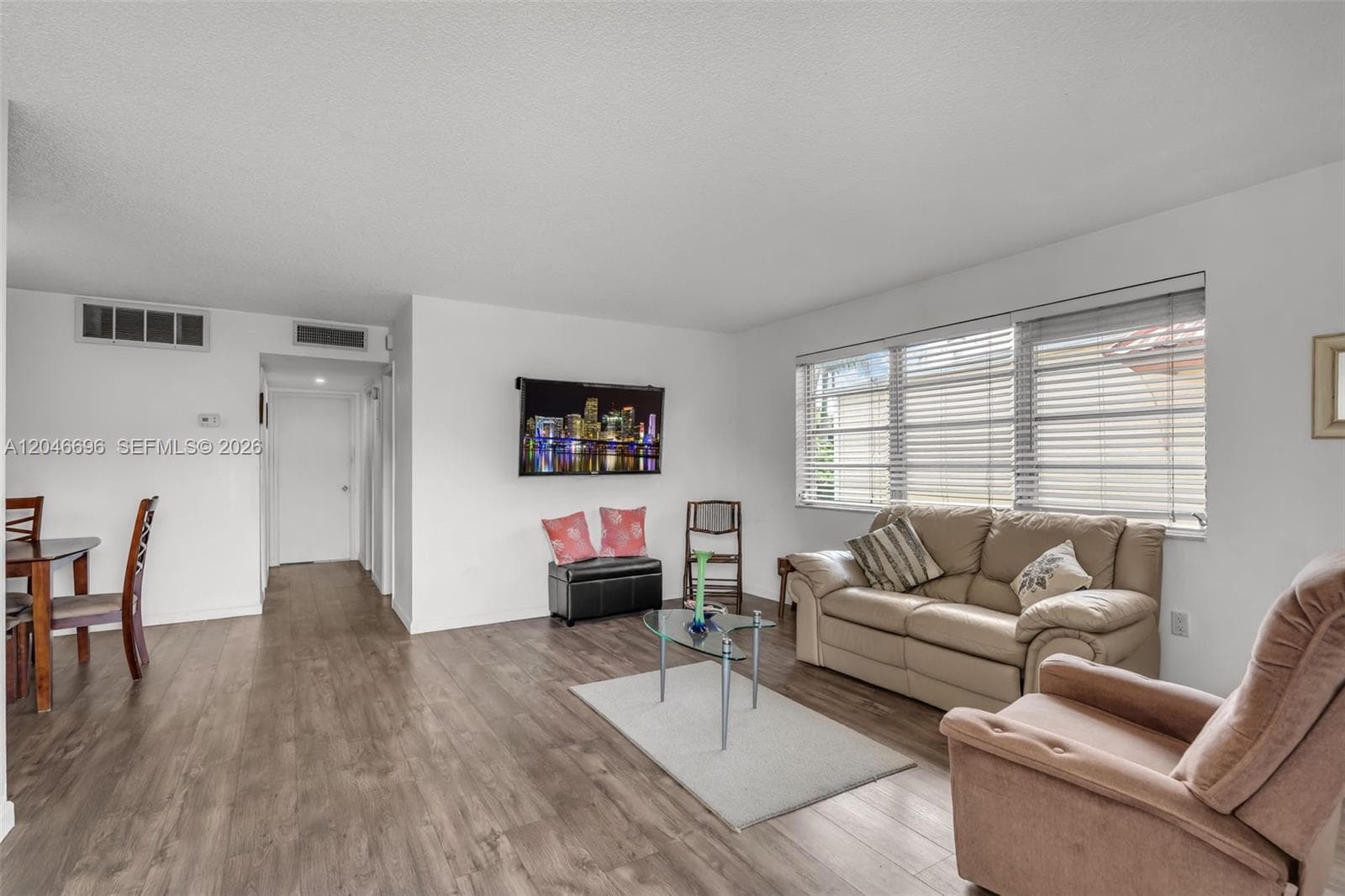 20327 NE 2nd Ave # 26, Miami FL 33179 photo 3