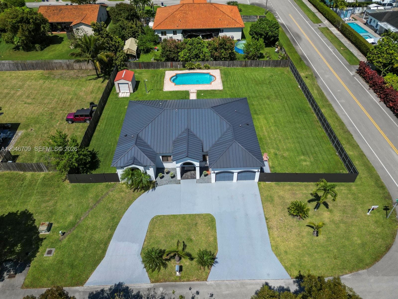 13205 SW 218th Ter, Miami FL 33170 photo 3