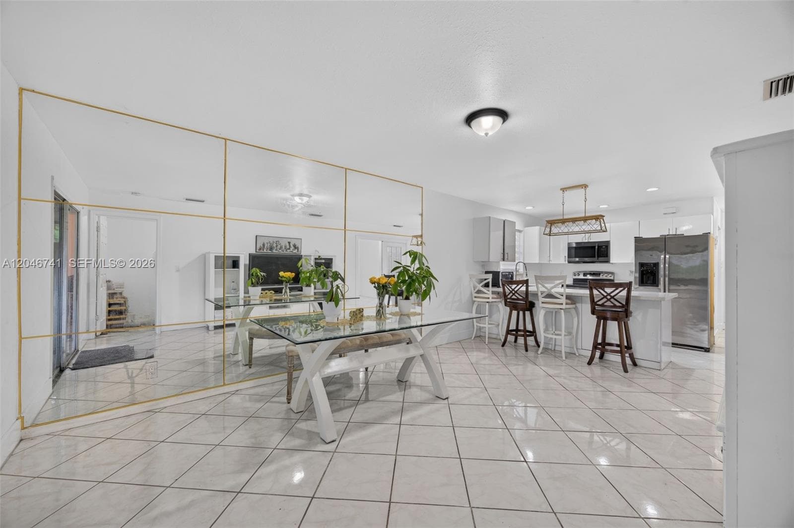 738 SW 7th Ter, Florida City FL 33034 photo 4