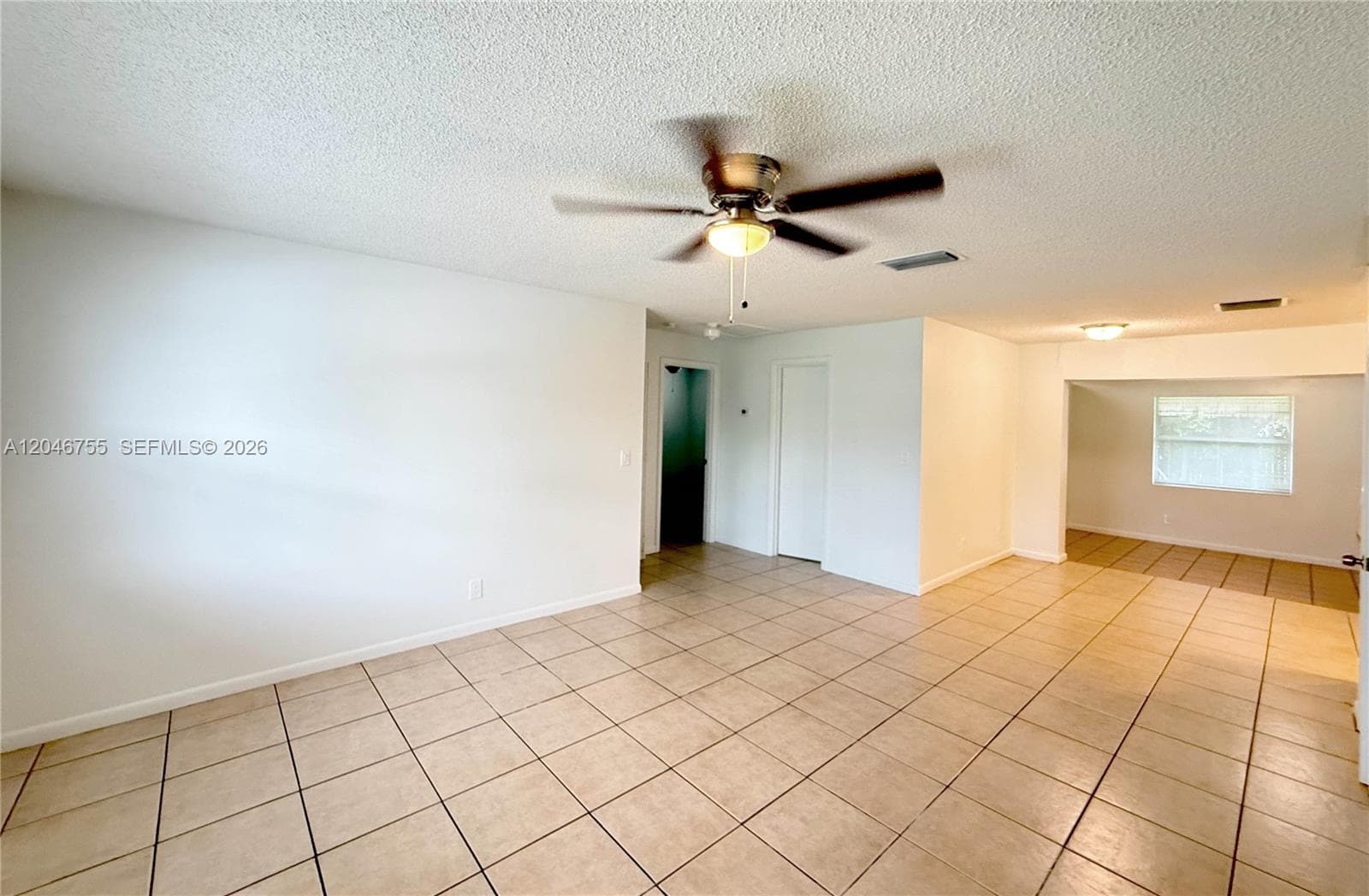 12096 Dolphin Dr, Palm Beach Gardens FL 33410 photo 3