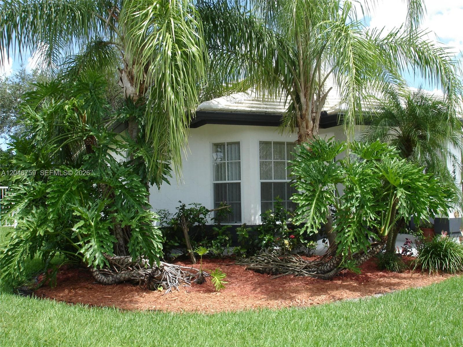 2444 Stonegate Dr, Wellington FL 33414 photo 2