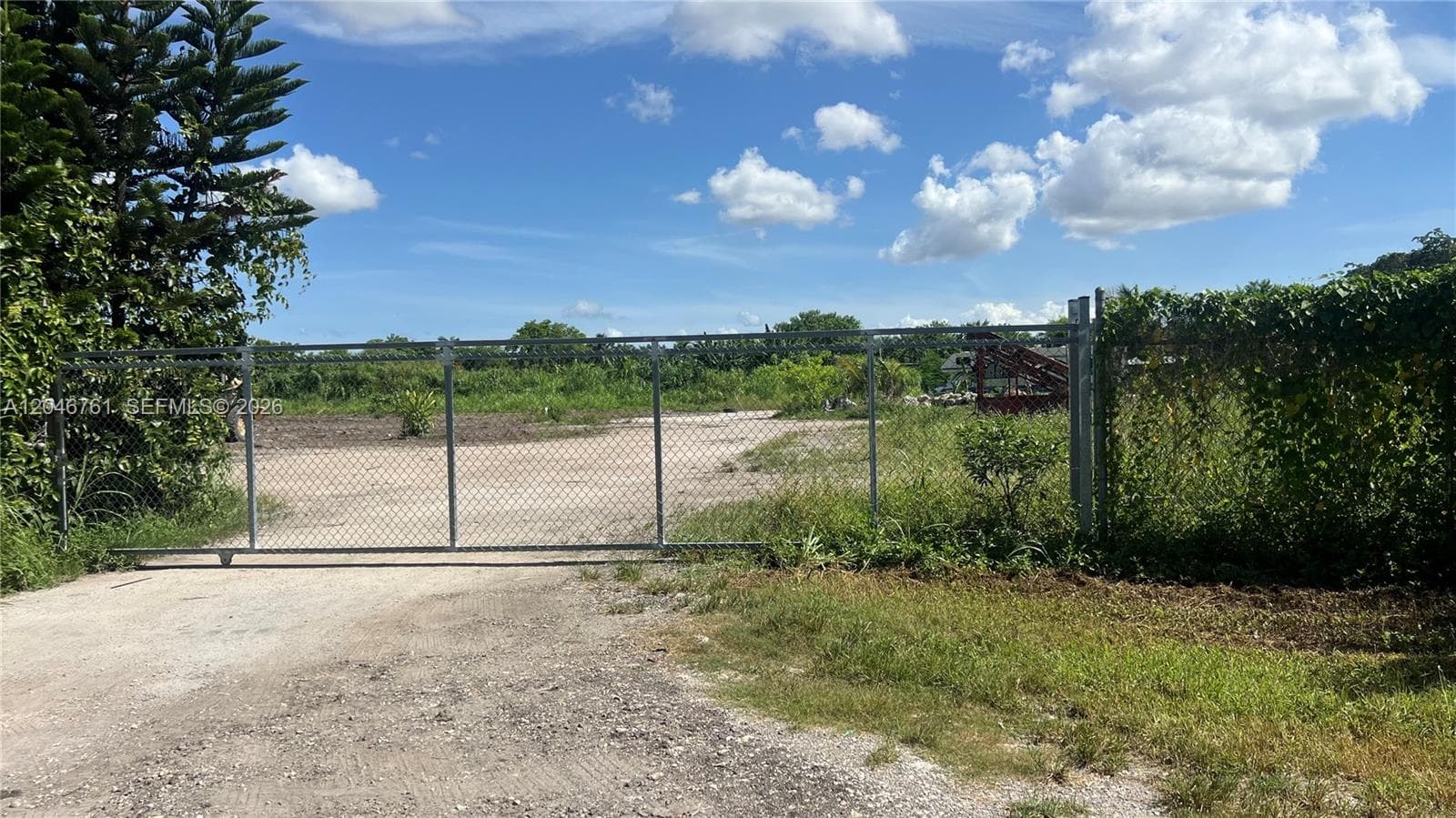 15820 SW 209th Ave, Miami FL 33187