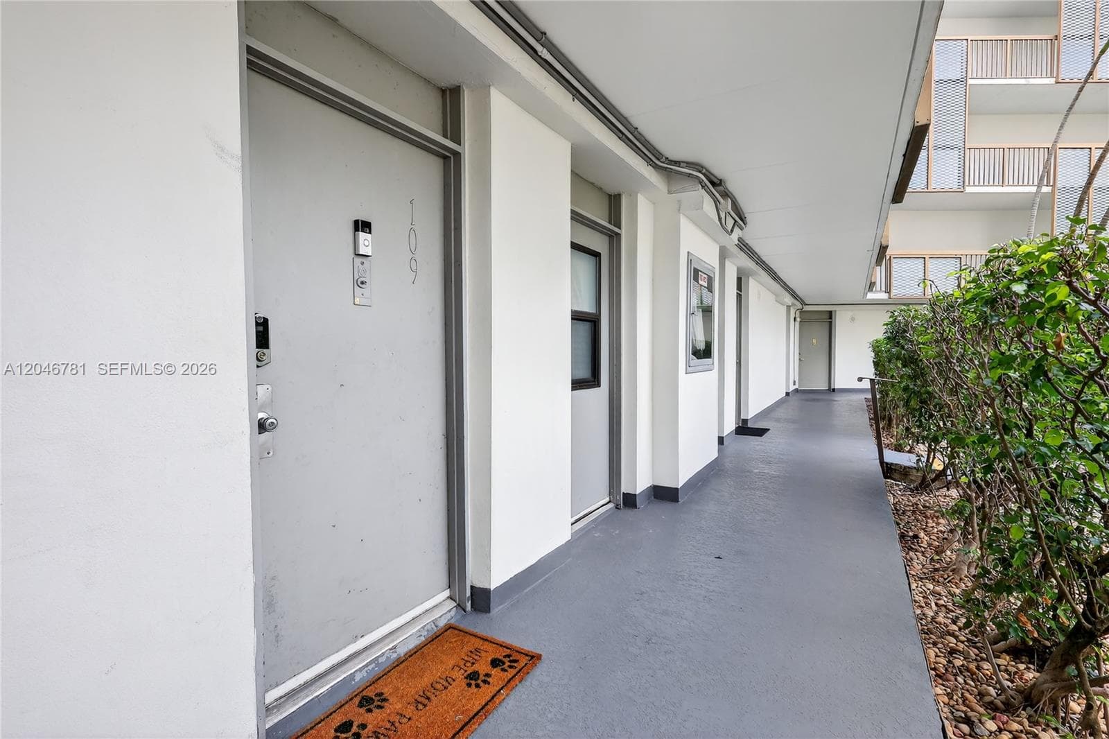 3401 N Country Club Dr # 109, Aventura FL 33180 photo 4