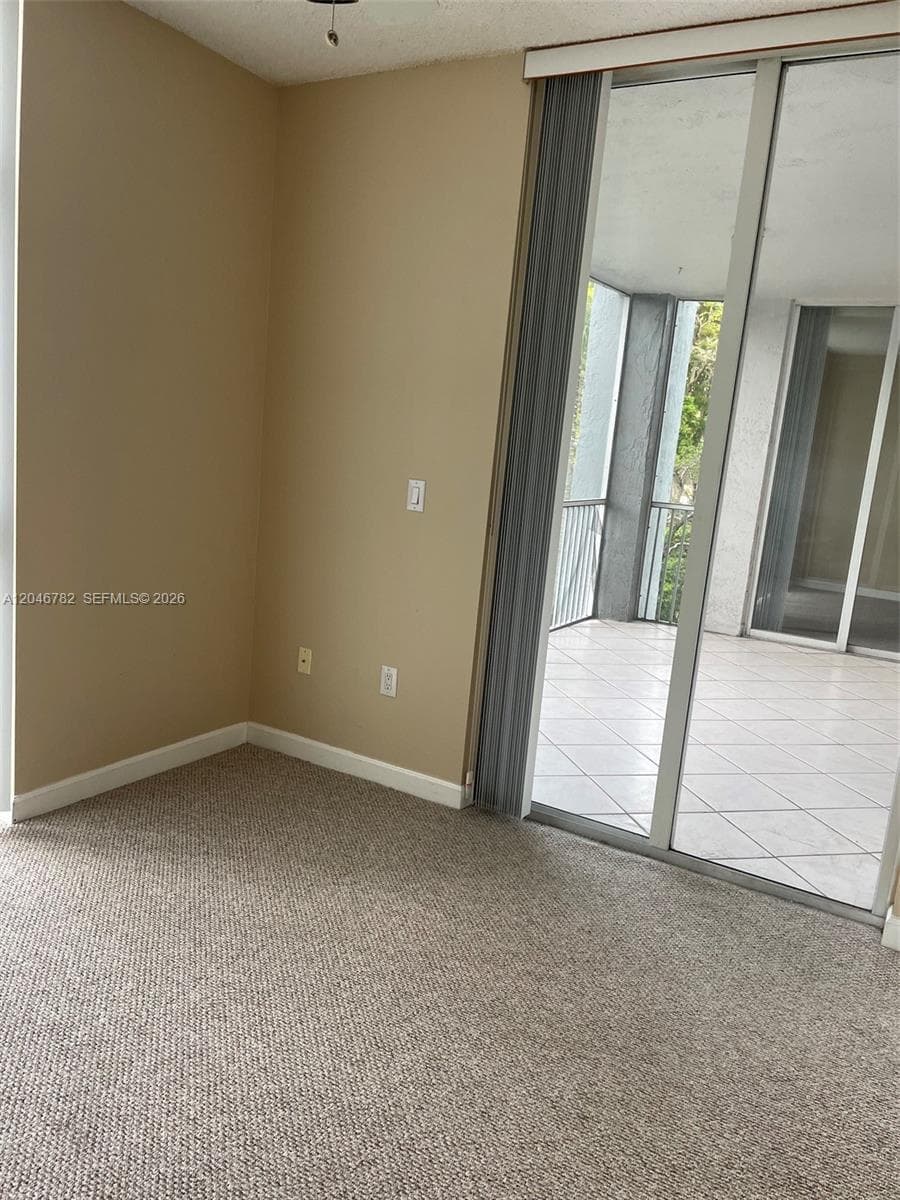 9725 NW 52nd St # 210, Doral FL 33178 photo 5